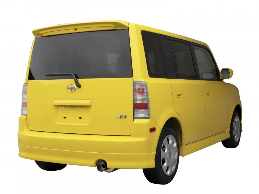  Scion xB Release Series 2.0 2005 года  (фото 13 из 16)